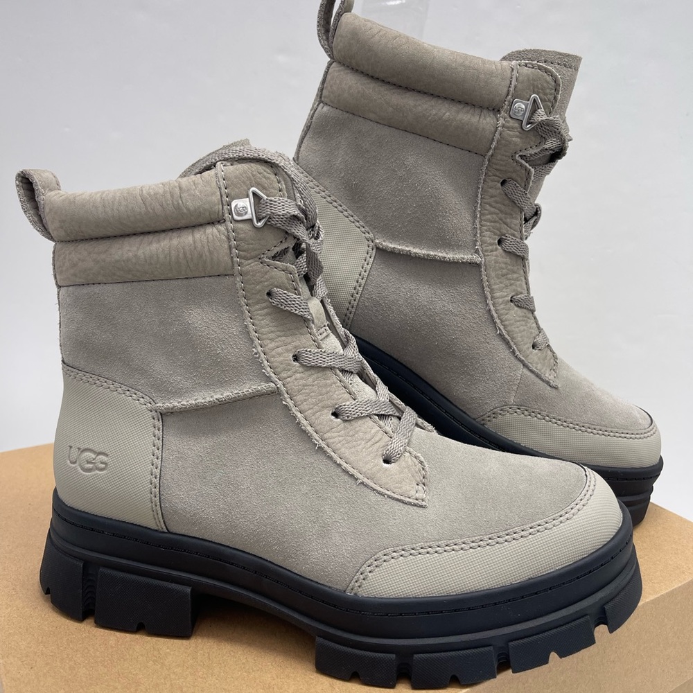 UGG WMNS Lace-Up 
W ASHTON WEATHERIZED LACE UP Cobble Grey - Kicks Machine Boots - Picture 8 of 16